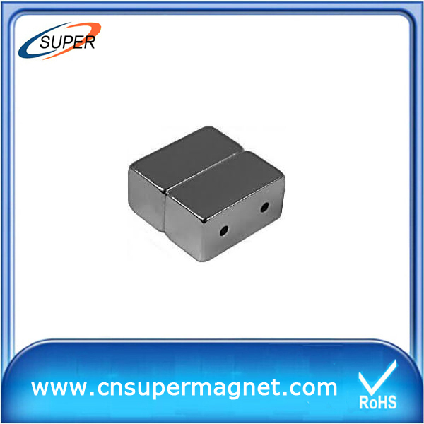 custom rare earth magnets/N35 ndfeb magnet in China